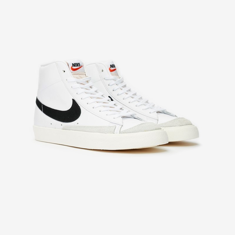 ナイキ 28.5cm ブレザー ミッド '77 ビンテージ ホワイト ブラック 税込定価14300円 NIKE BLAZER MID 77 VNTG メンズ スニーカー 天然皮革_画像1