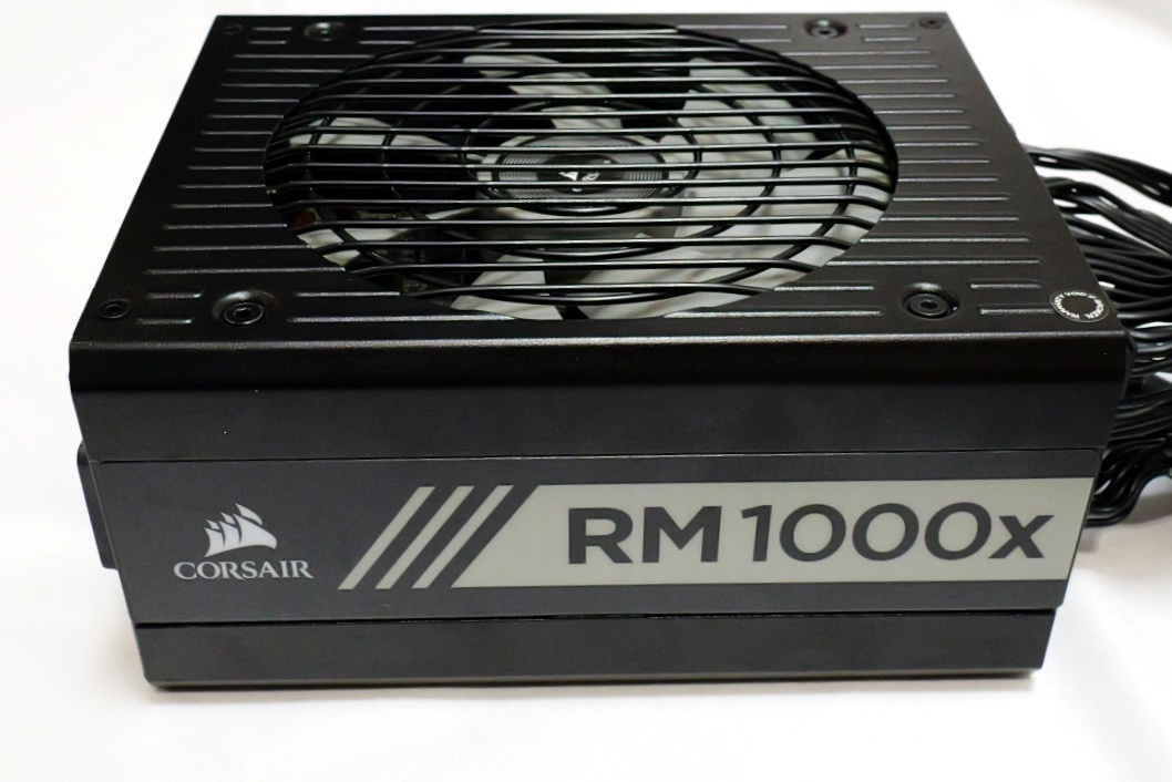 ■動いたけどジャンク扱い！即決！CORSAIR RM1000X 1000W 自作PC 電源 コルセア_画像2