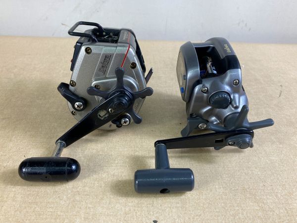 ◆FH90 ダイワ リール 2点まとめ　動作未確認　Daiwa　TANASENSOR GS-60(?)、TANASENSOR-S 400DX　釣具　棚センサー　タナセンサー◆N_画像2