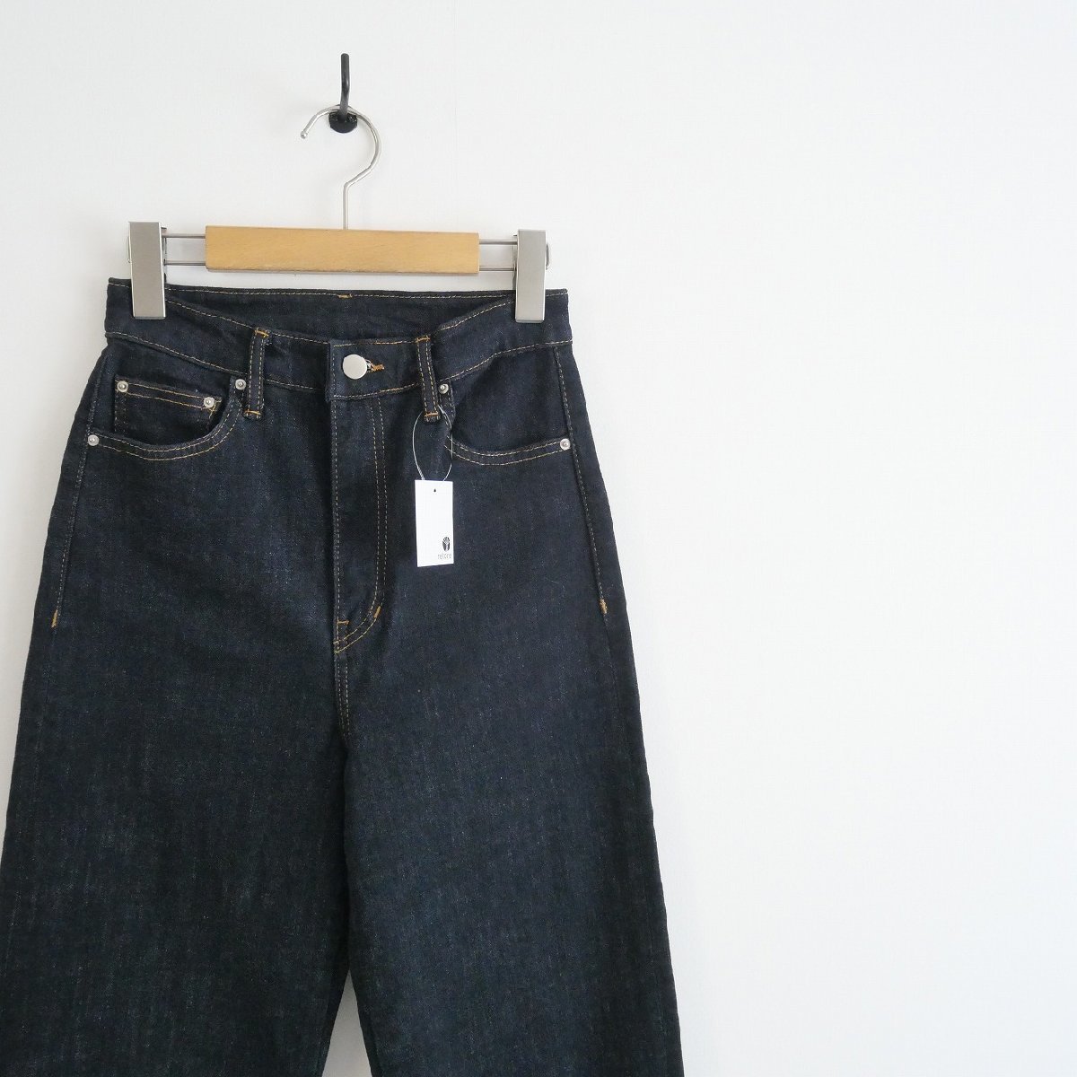 2022 / AgAwdagaudo/ high waist indigo denim Denim / 2217-110568 / 2307-0217