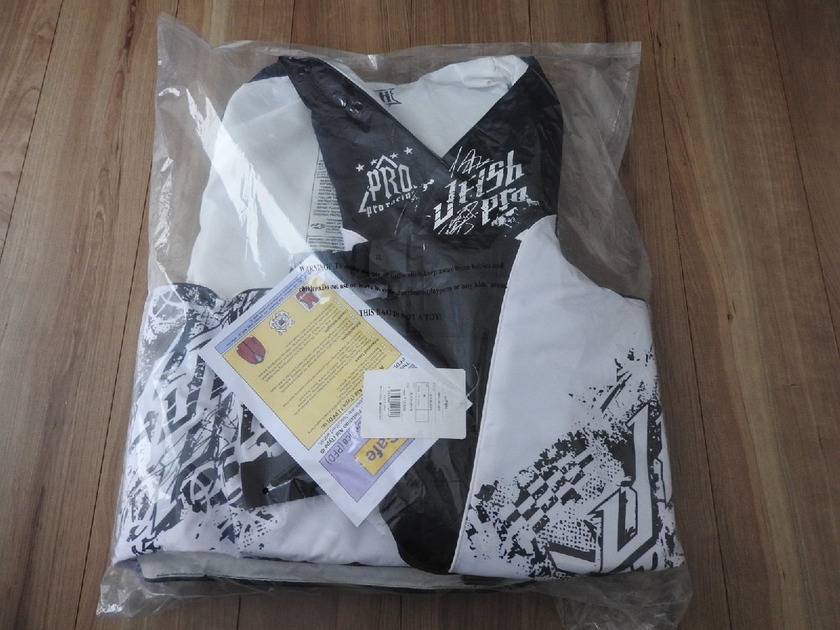 **[ free shipping ] unused J-FISH PRO life jacket the best JLV-40226 size XL black white **