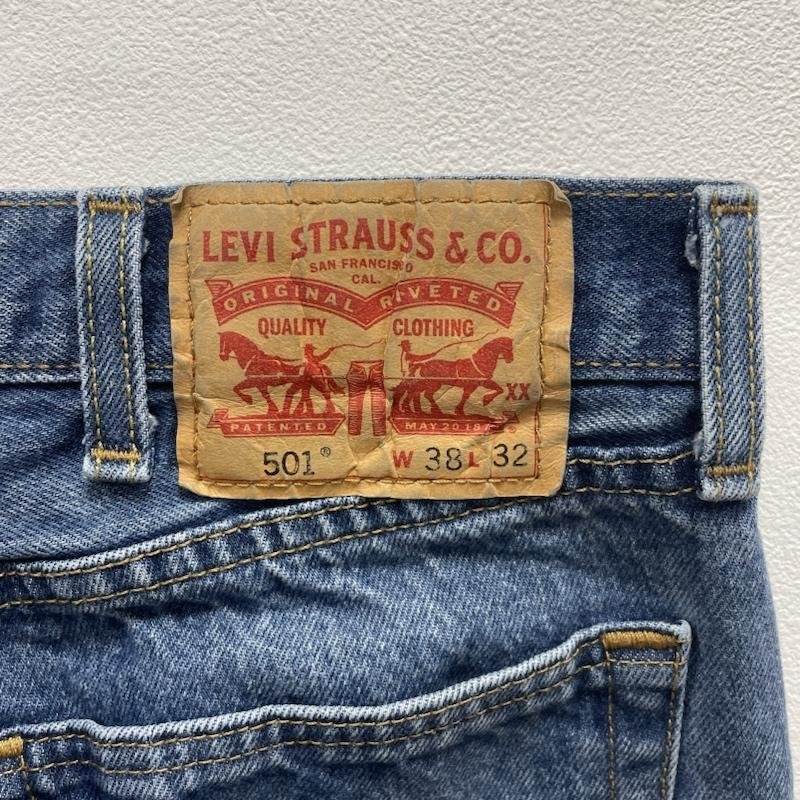 リーバイス Levi's 501 ストレートジーンズ デニムパンツ ボタンフライ ビックサイズ W38 L32 パンツ パンツ 38インチ ロゴ、文字_画像4