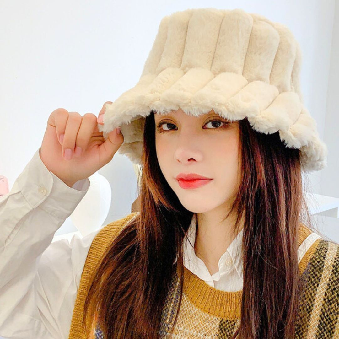 ベージュ ボア バケットハット 韓国 もこもこ 秋冬おしゃれ 帽子 - ハット