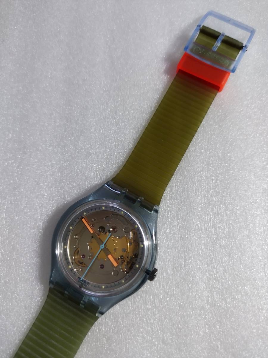 【送料込み】［swatch automatic］【スウォッチ オートマチック】 スケルトン 腕時計_画像2
