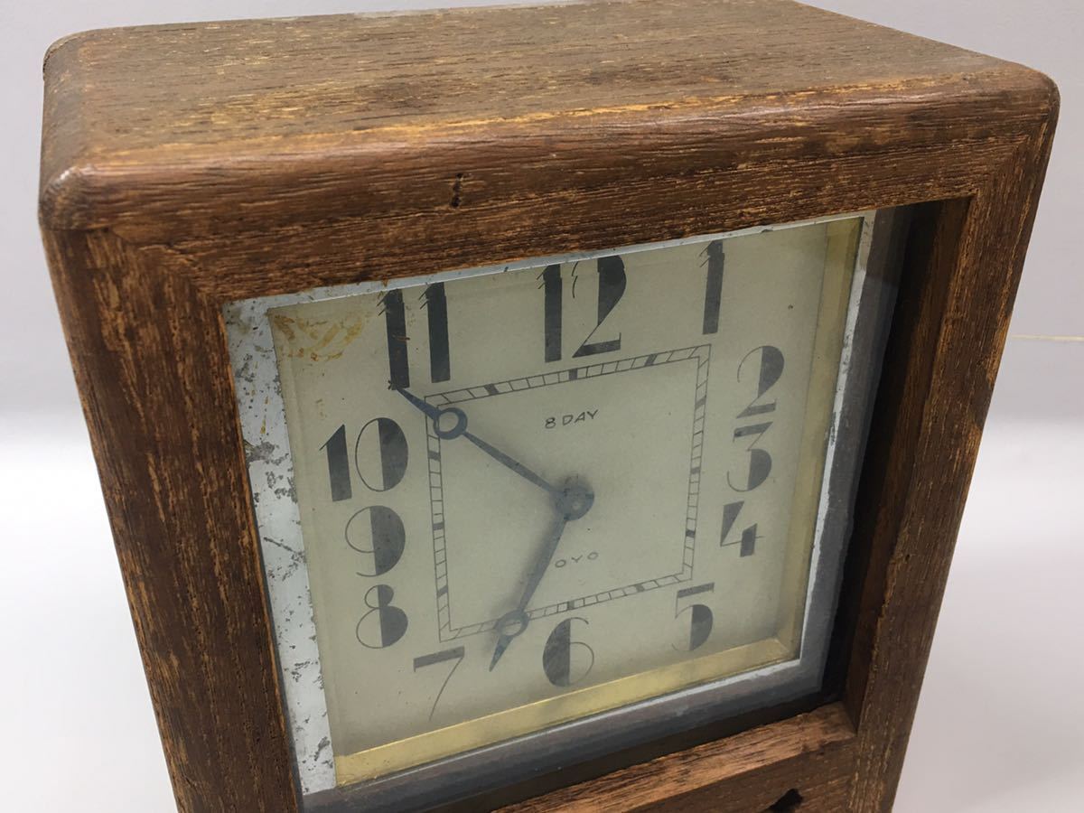 SU■ジャンク■ TOYO 東洋時計 置時計 8DAY 木製フレーム ぜんまい式 時計 アンティーク コレクション インテリア 昭和レトロ 当時物 _画像5
