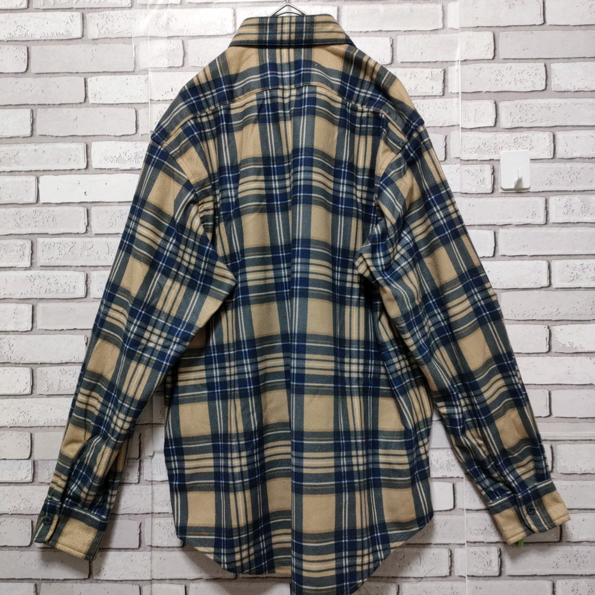 AIGLE（エーグル） ボタンダウンチェックシャツ S ベージュ×青 美品（De1） 長袖 ネルシャツ裏地（宅急便コンパクト）③_画像5