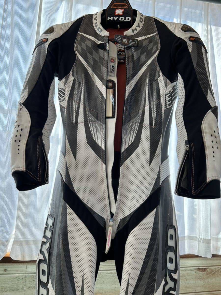 HYOD レーシングスーツ レディース ヒョウドウ 革ツナギ Lサイズ HYOD レーシングスーツ レディース ヒョウドウ 革ツナギ Lサイズ
