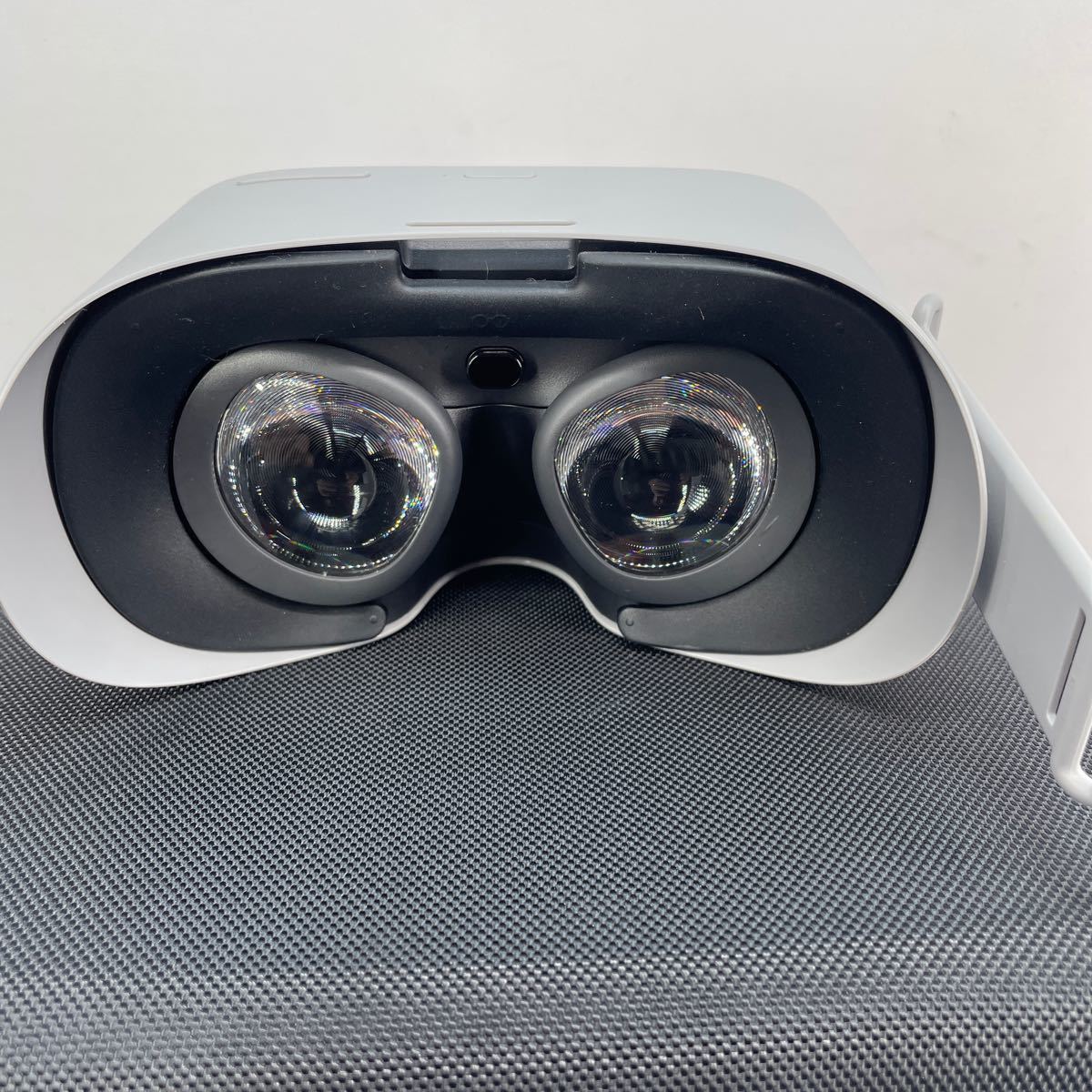 サ) [動作確認済み] Oculus Go オキュラスゴー　VR MH-A64 初期化済み　 ※臭いあり　管理tk_画像3
