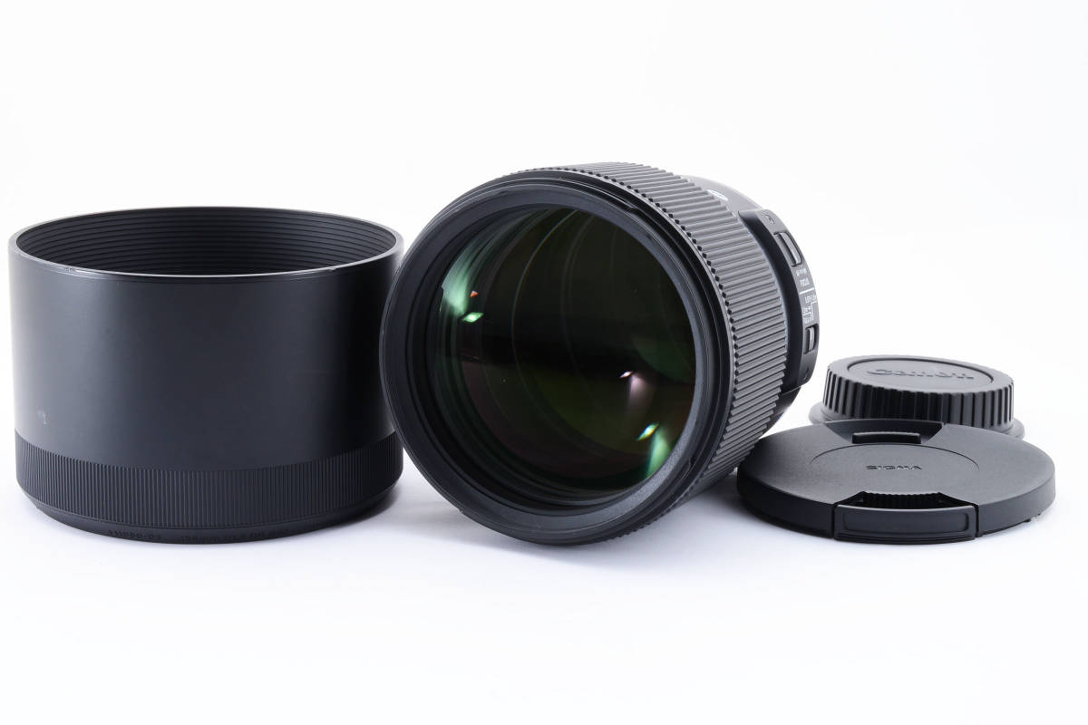 ★美品・完全動作品★Sigma シグマ 135mm F1.8 DG HSM Art Canon用 フード・Fキャップ・Rキャップ（社外品）付_画像1