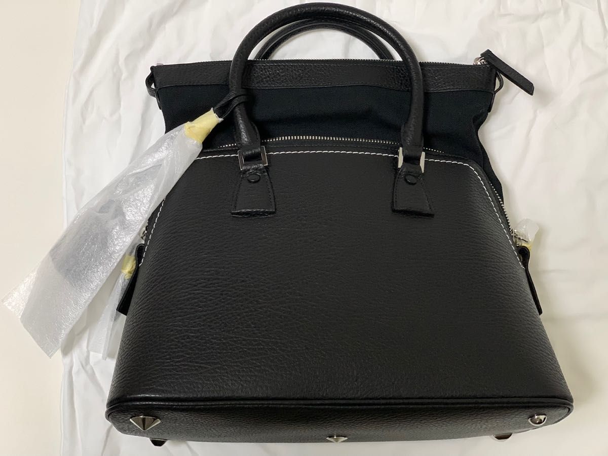 新品《 Maison Margiela 》5AC ミディアム / マルジェラ 新品《 Maison Margiela 》5AC ミディアム / マルジェラ