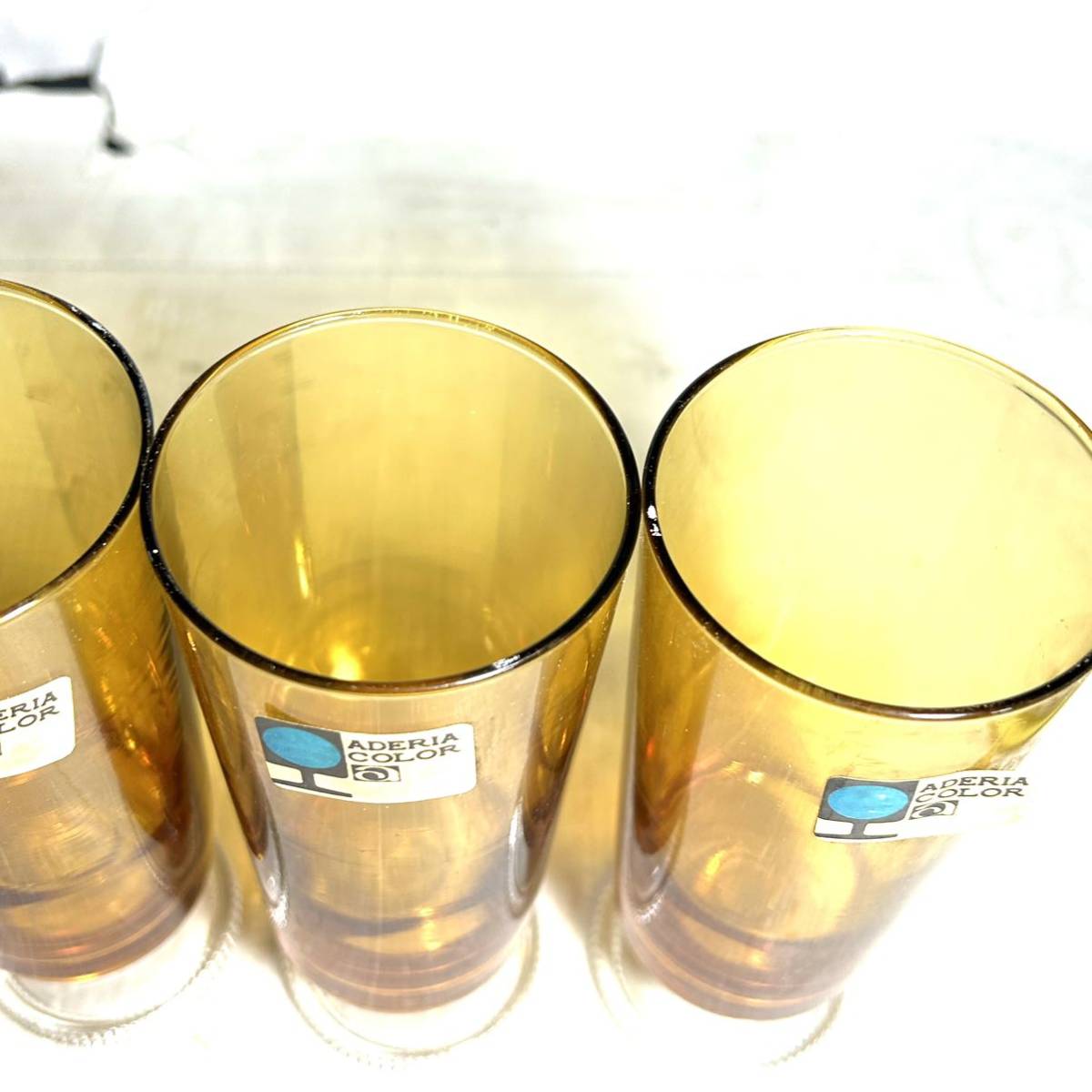 アデリア　脚付きグラス　ガラスコップ　アンバー　飴色　琥珀色　昭和レトロ　新品未使用　５個セット　ストレートグラス 長期保管(B2130)_画像4