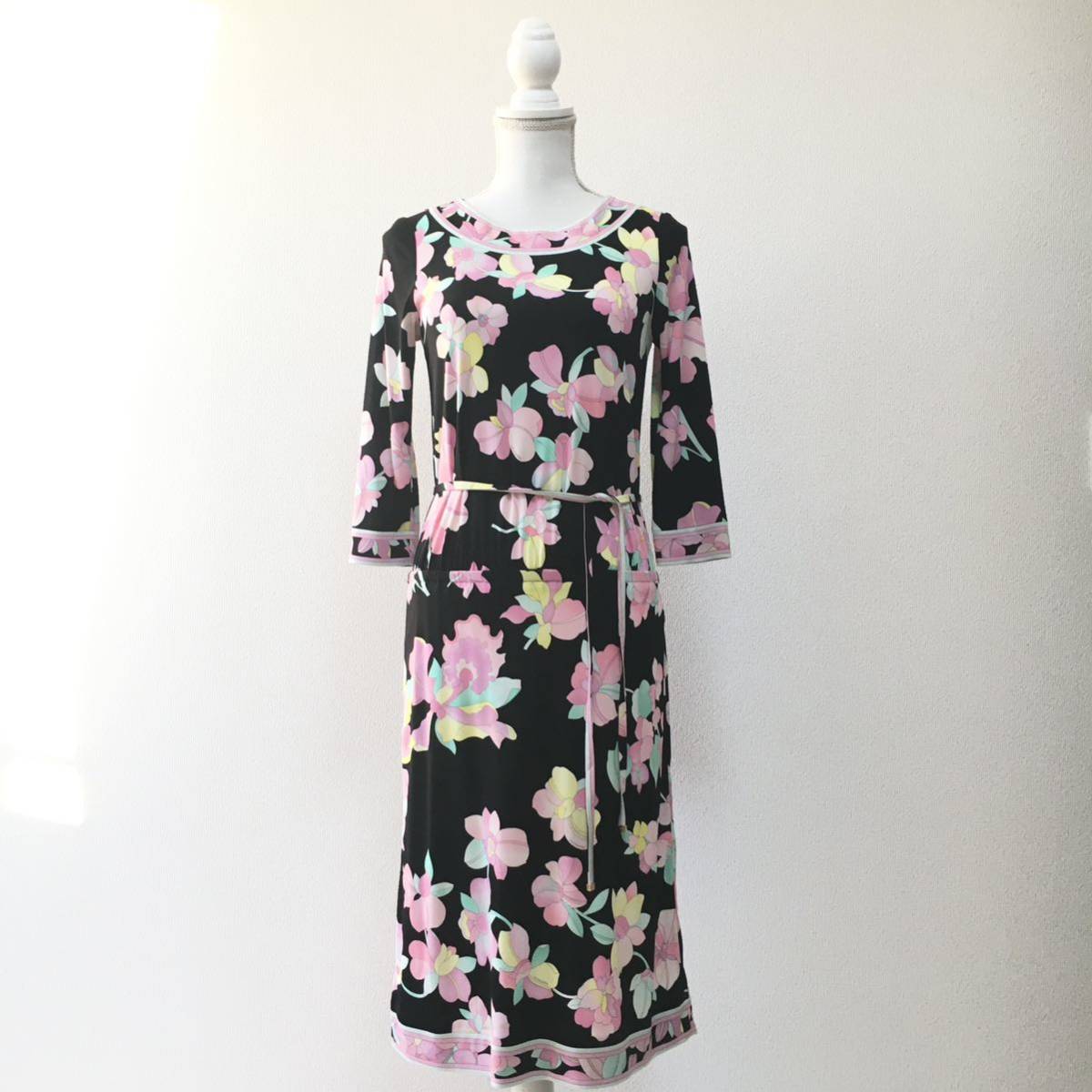 美品 LEONARD レオナール 近年 カンカン 花柄 ドレス ワンピース 美品 LEONARD レオナール 近年 カンカン 花柄 ドレス ワンピース