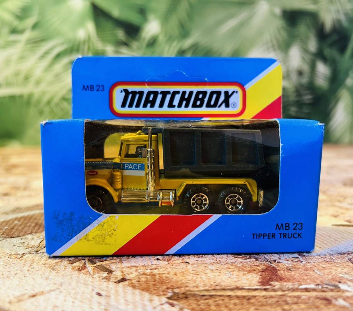 80' vintage MATCHBOX MB23 TIPPER TRUCK◇ビンテージマッチボックスミニカー◆ダンプカー◇MADE IN MACAU◆当時マカオ製昭和レトロ◆レア_画像4