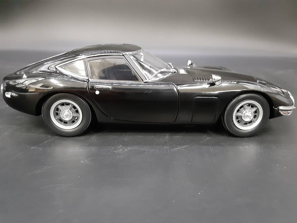 ta1203/16/35 中古品 TOYOTA 2000GT EBBRO Premium Collection 1/24 black_画像6