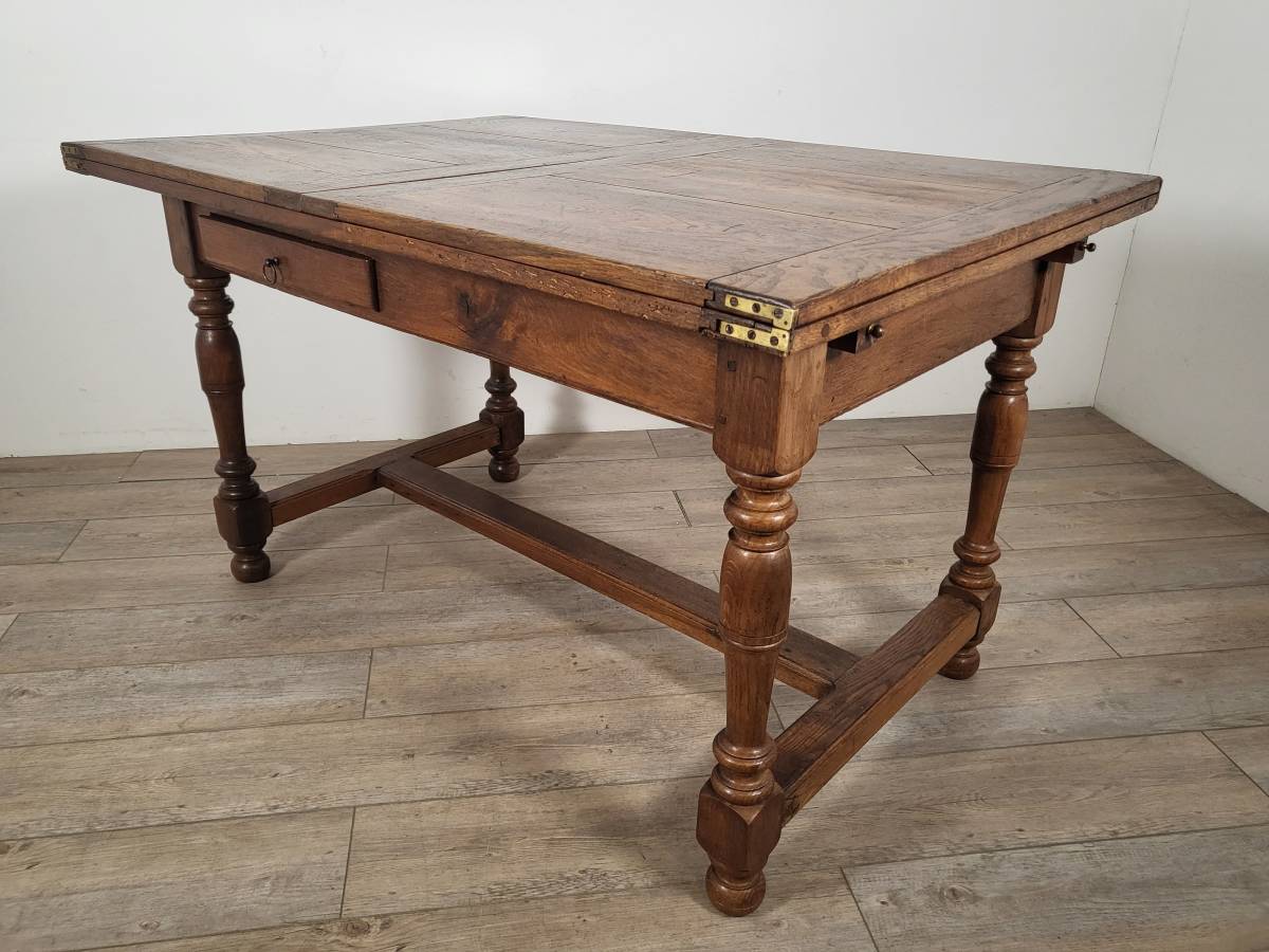 フランス アンティーク 折りたたみオーク木製 テーブル 引き出し付き 木の風合いのいいテーブル　珍しいテーブル　豪華なテーブル_画像2