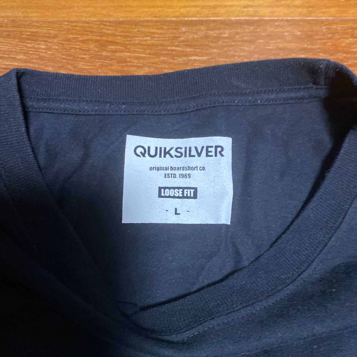 半袖 Tシャツ Lサイズ 黒色 QUIKSILVER_画像2