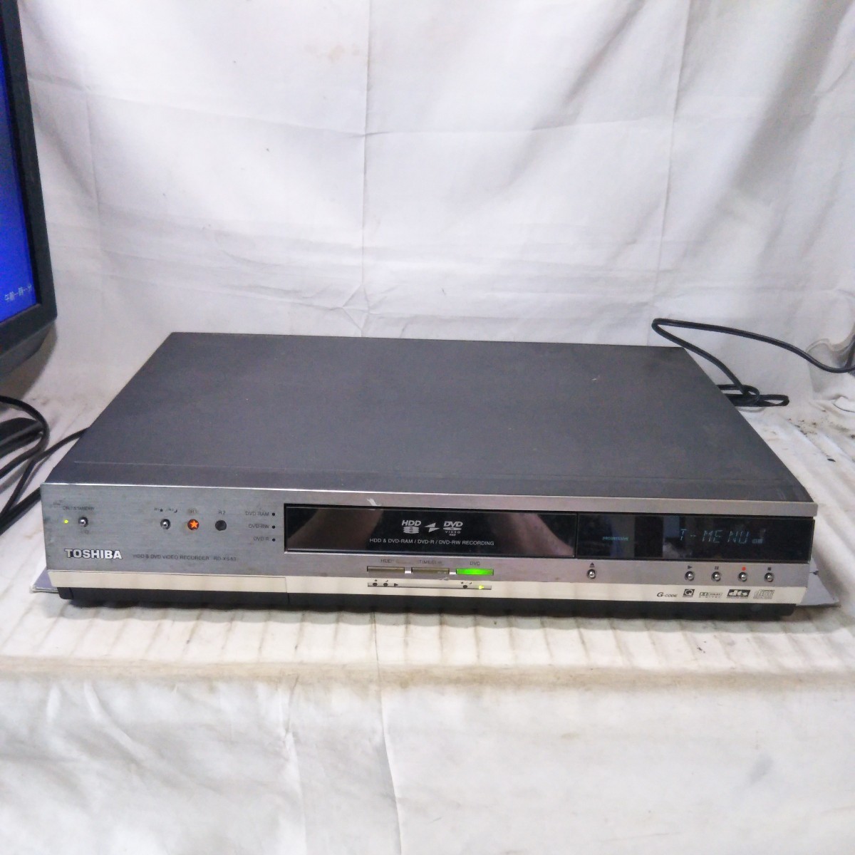 送料無料(BM3312)TOSHIBA　東芝　HDD＆DVDビデオレコーダー　RD-XS53　_画像1