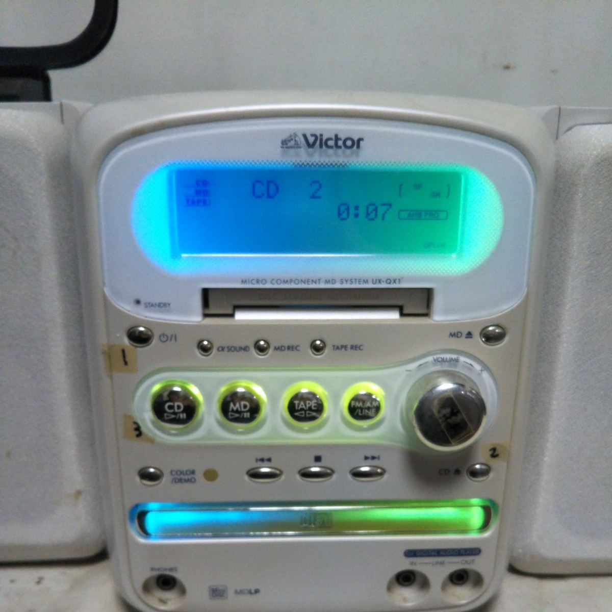 送料無料(2M3322)Victor ビクター MDコンポ CDコンポ 送料無料(2M3322)Victor ビクター MDコンポ CDコンポ