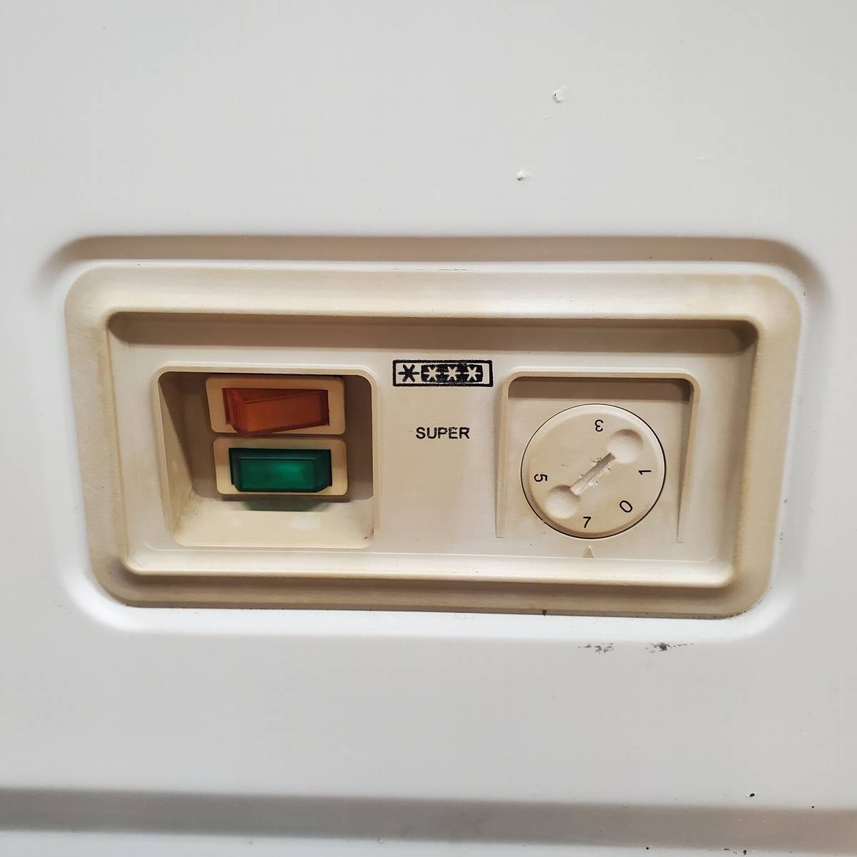 ◇◇k092-2 日本ゼネラル 電気冷凍庫 FCS-102 冷凍ストッカー ◇◇k092-2 日本ゼネラル 電気冷凍庫 FCS-102 冷凍ストッカー
