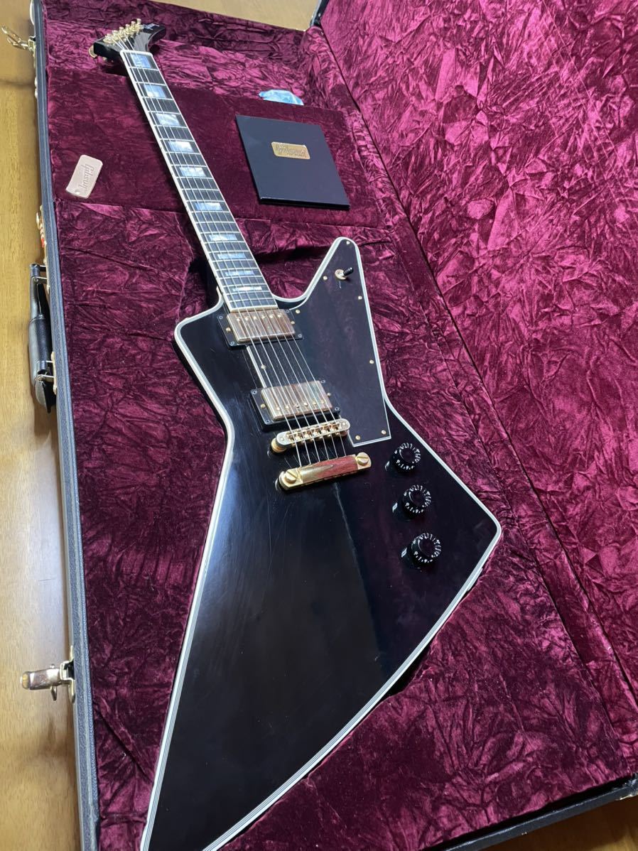 希少ギブソン　エクスプローラー　カスタム　ハードケース付き　Gibson Explorer