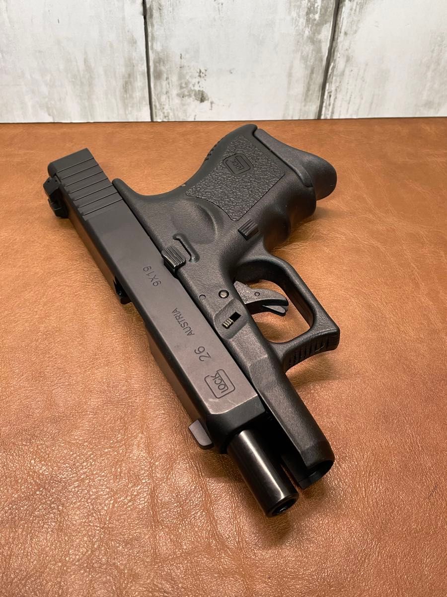 * 東京マルイ製GLOCK26 使用頻度少 スライドストップ型 美品。 TOYSTAR トイスター グロック26 スライドストップ エアコキ