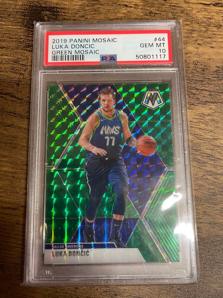 2019 Panini Mosaic LUKA DONCIC MT10