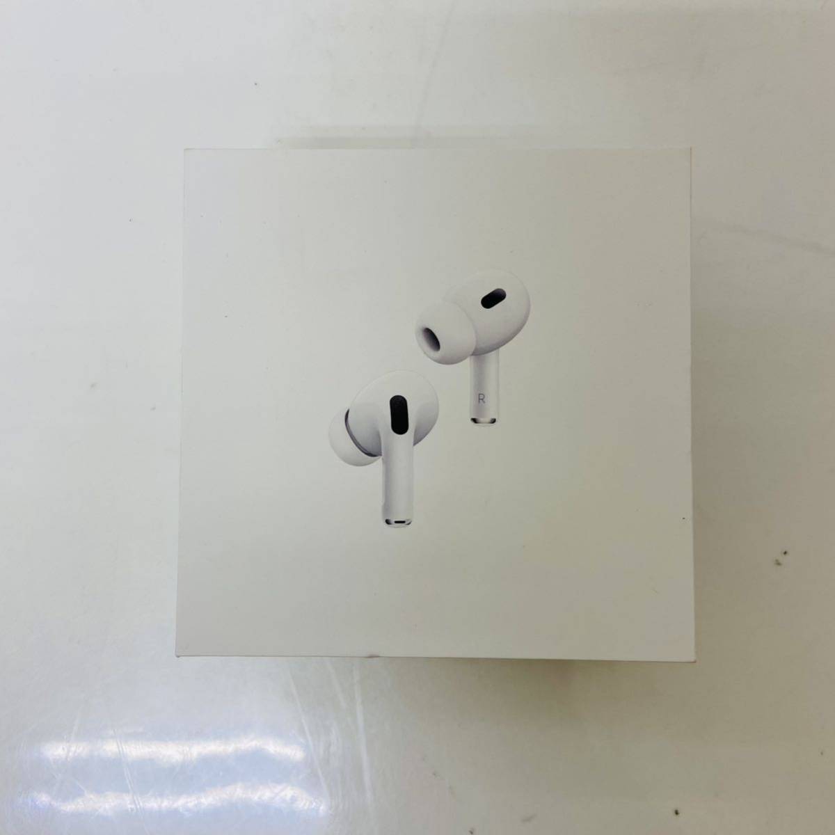 新品 未開封　Apple 　AirPods Pro（第2世代）MTJV3J/A 　12月購入　i15844　コンパクト発送_画像2