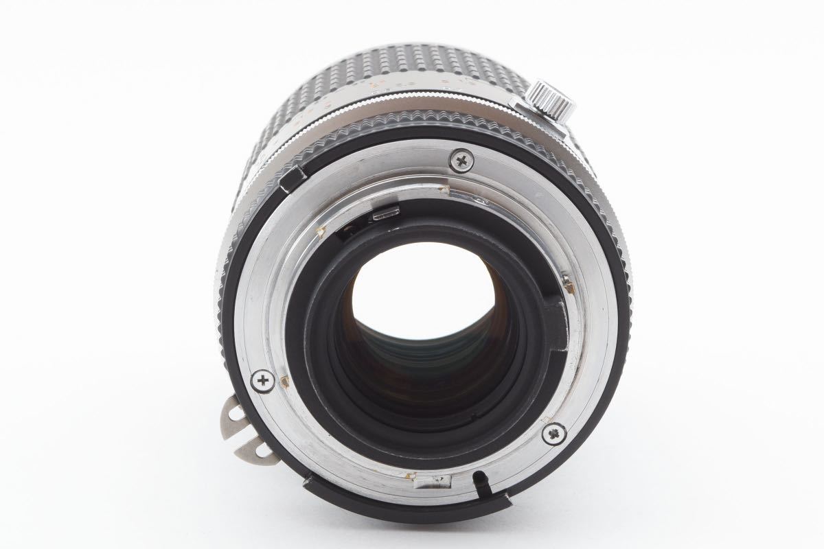 極上品＊ニコン Nikon Nikkor 105mm f/2.8 Micro Ai-s MF Lens マニュアルフォーカス