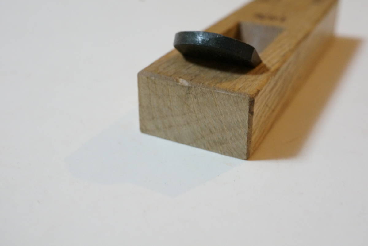 2318_36【送料無料】豆平鉋　18mm 悦英　japanese carpenter plane kannna