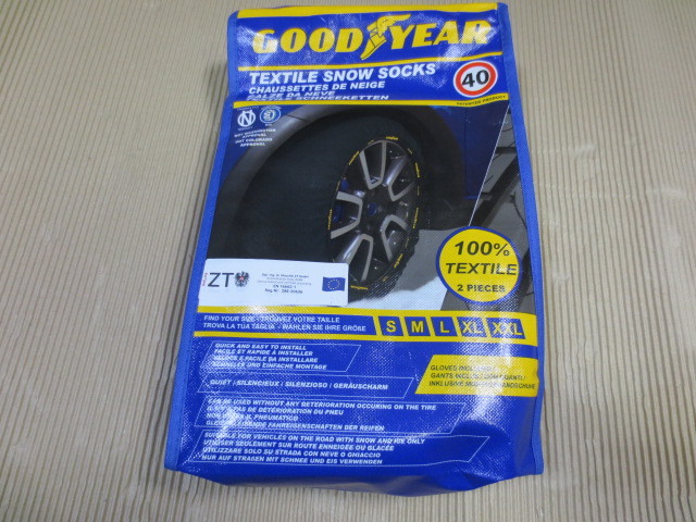 未使用 グッドイヤー 布製チェーンLサイズ 215/50R18 225/40R18 225/45R18 225/50R18 195/60R16 205/60R16 205/60R17 215/55R17 225/50R17 _画像1