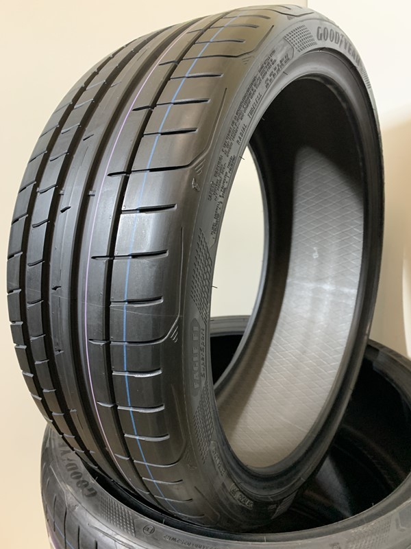 在庫少【送料無料】未使用夏タイヤ ２本セット 245/35ZR21 96Y XL(SGY147)GOODYEAR EAGLE F1 SUPERSPORT 245/35/21 245/35R21 20年～21年_画像6