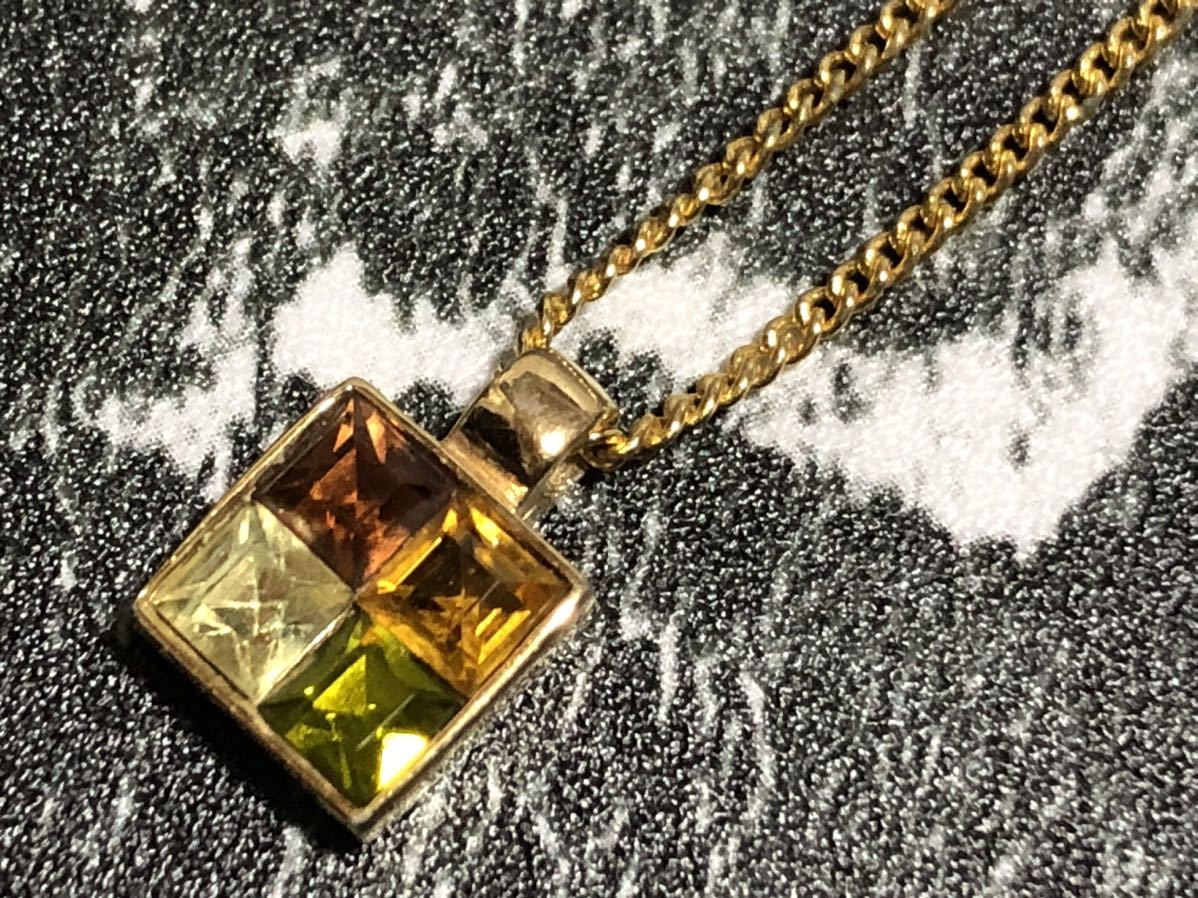 GIVENCHYji van si. color stone necklace Gold multicolor 