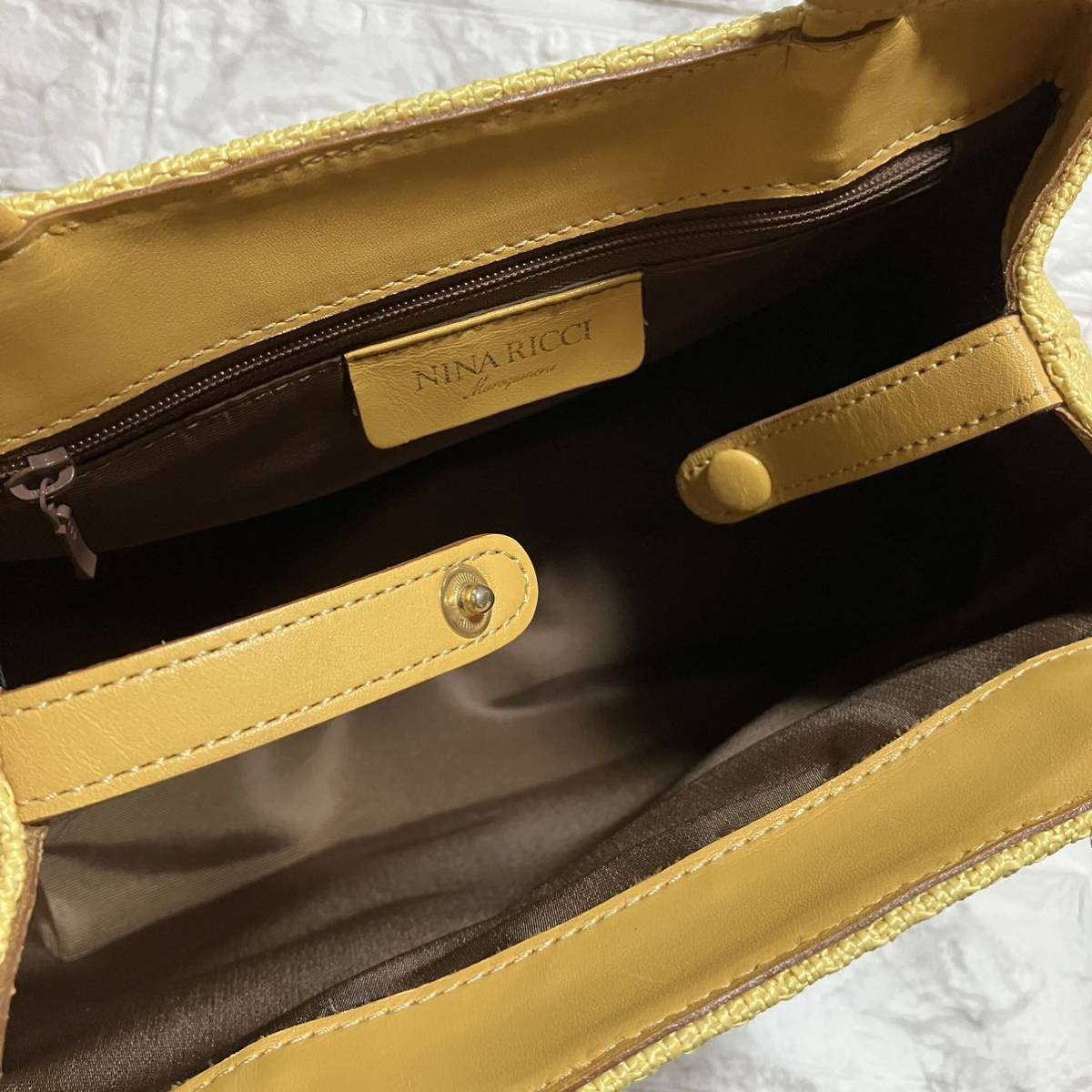 ws330】未使用 Nina Ricci ニナリッチ かごバッグ 黄色 イエロー ws330】未使用 Nina Ricci ニナリッチ かごバッグ 黄色 イエロー