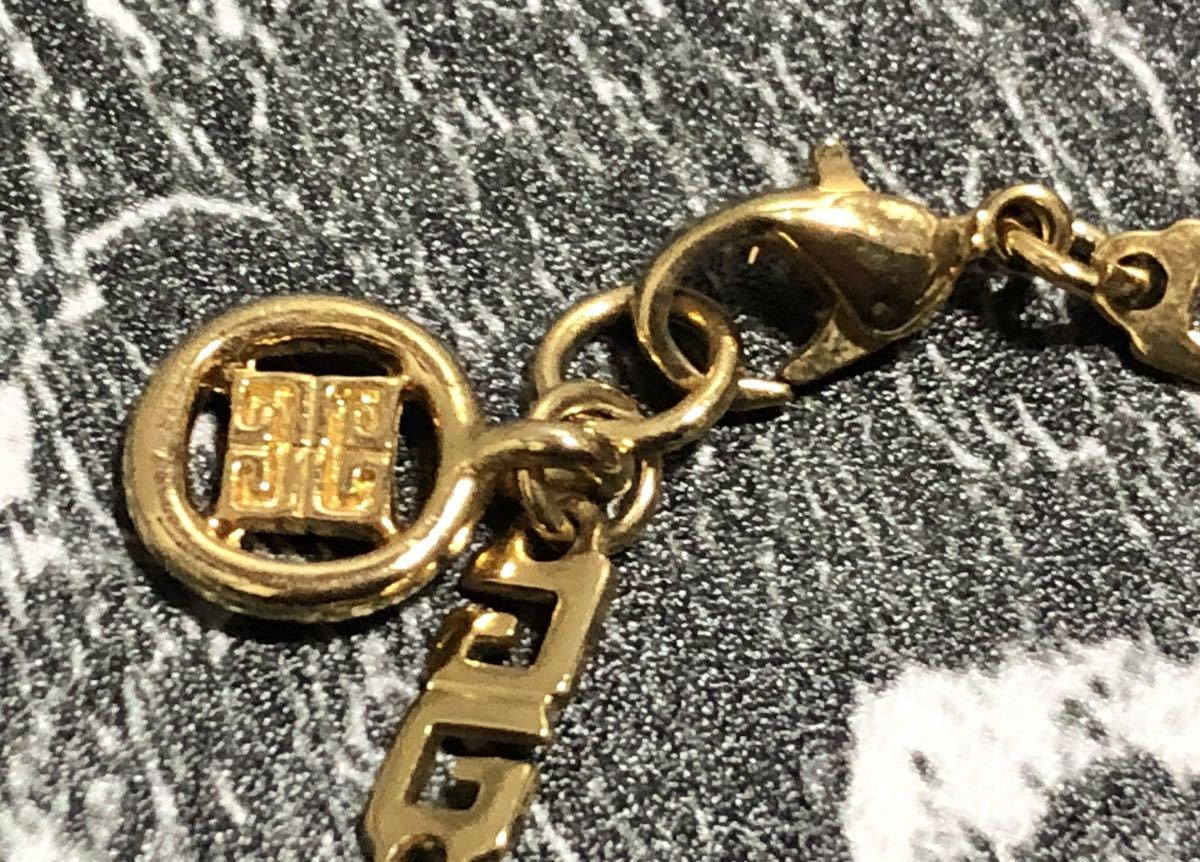 GIVENCHY ジバンシィ ロング ネックレス GGロゴ チェーン|Yahoo GIVENCHY ジバンシィ ロング ネックレス GGロゴ チェーン|Yahoo