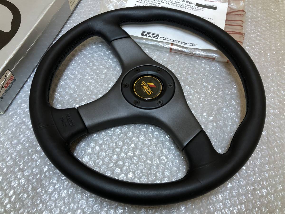 絶版 NARDI ナルディ GARA3 ガラ3 TRD 36Φ ステアリング 絶版 NARDI ナルディ GARA3 ガラ3 TRD 36Φ ステアリング
