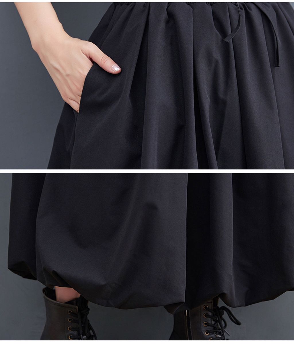 バルーン型スカート　個性派　モード系　オーバーサイズ　モノトーン 体型カバー　春　シンプル