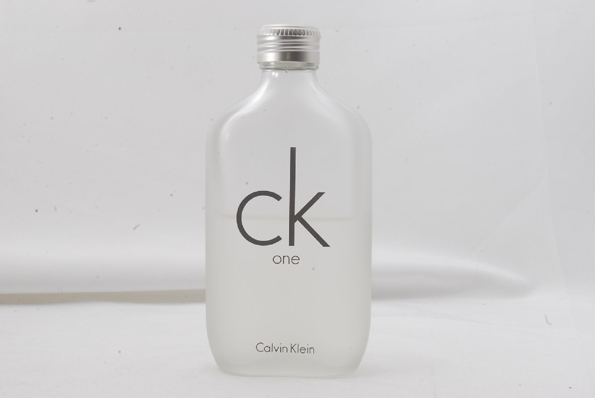 CK one Calvin Klein カルバンクライン　シーケーワン　オードトワレ　100ml_画像2