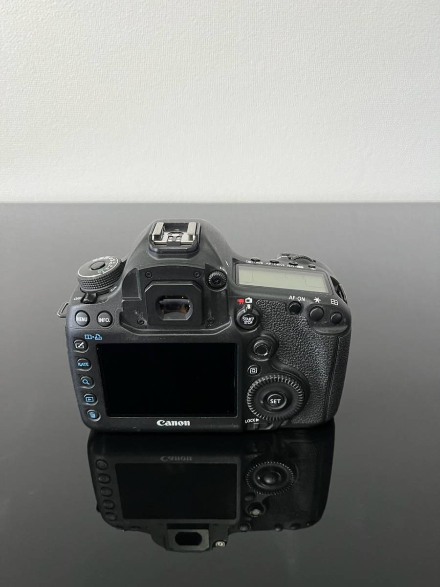 Canon キヤノン EOS 5D Mark III ボディ_画像5