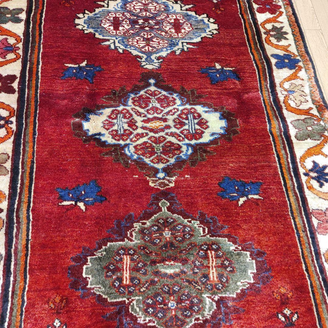 ペルシャ絨毯 AD622 手織り シーラーズ産 275x123 cm 未使用 ペルシャ絨毯 AD622 手織り シーラーズ産 275x123 cm 未使用