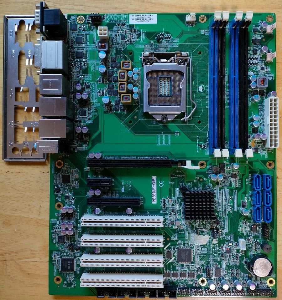 LGA1150  マザーボード MB980VF 本体のみ(バックパネルあり)