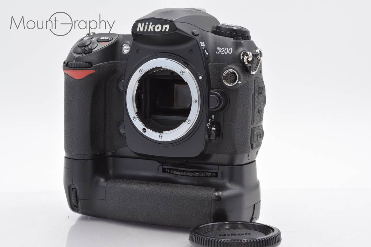 ★極上美品★ ニコン Nikon D200 + MB-D200 キャップ、パワーバッテリーパック付属 バッテリーパックに充電池は付属なし #tk1855_画像1