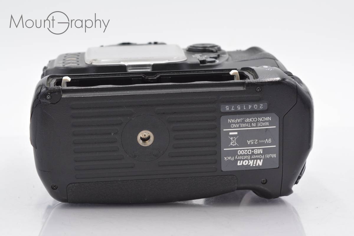 ★極上美品★ ニコン Nikon D200 + MB-D200 キャップ、パワーバッテリーパック付属 バッテリーパックに充電池は付属なし #tk1855_画像3