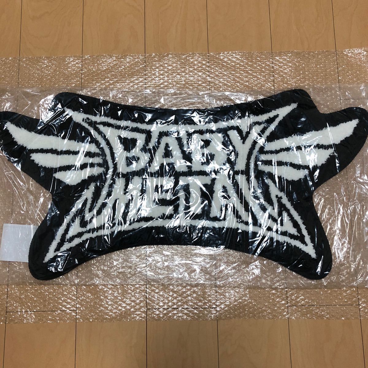 BABYMETAL BEGINS THE OTHER ONE クラッシュロゴフロアマット