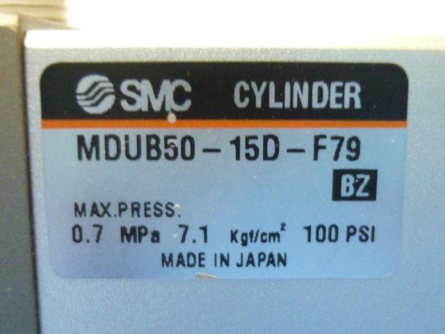 中古品 SMC プレートシリンMUシリーズ MDUB50-15D-F79 プレートシリンダ プレートシリンダ シリンダー 位置センサー無し_画像2