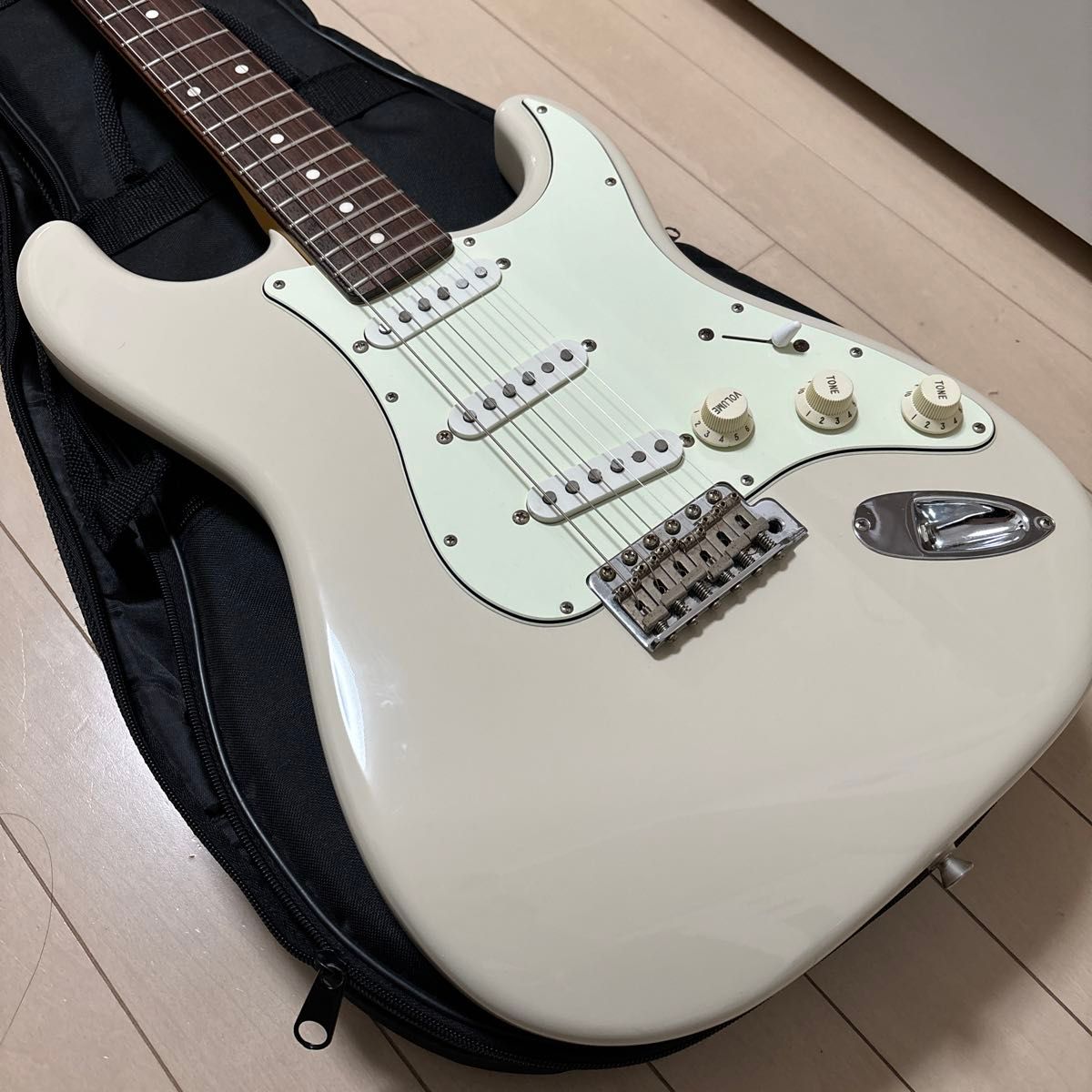 CoolZ ZST 日本製 ストラト ホワイト エレキギター|Yahoo CoolZ ZST 日本製 ストラト ホワイト エレキギター|Yahoo