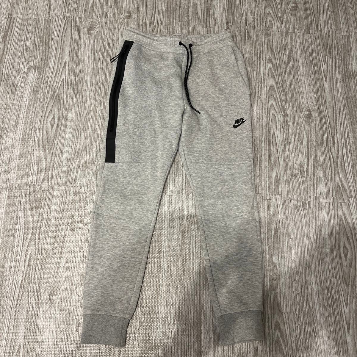 NIKE テックフリース パンツ Sサイズ グレー 初代 赤タグ|Yahoo NIKE テックフリース パンツ Sサイズ グレー 初代 赤タグ|Yahoo