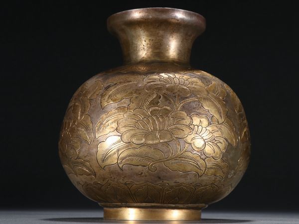 【瓏】古銅鏨刻彫 塗金花紋賞瓶 清時代 古置物擺件 銅器 中国古賞物 蔵出