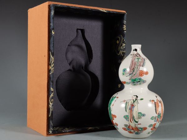 【瓏】陶磁器 五彩人物八仙葫蘆瓶 清代 染付 置物擺件 古賞物 中国古美術 蔵出_画像2