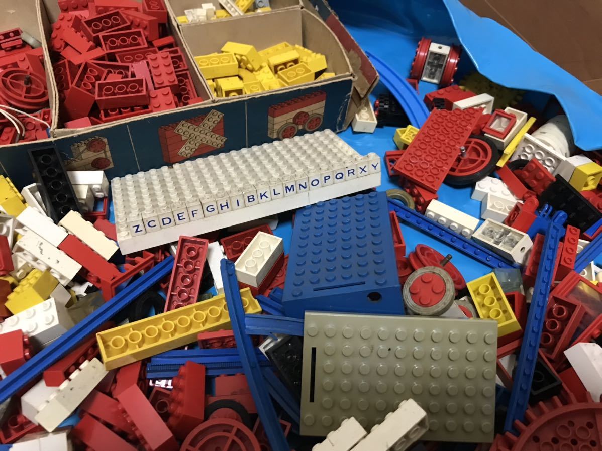 レゴ LEGO 古い old 100サイズ　大量　まとめて取引き可　ジャンク_画像4