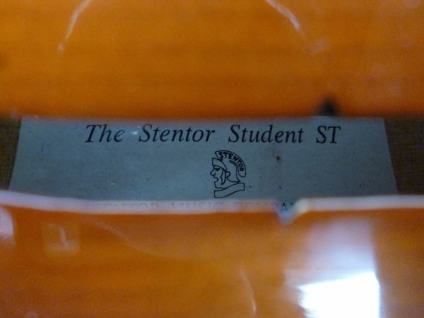 P005-S3-13093 The Stentor Student ST 4/4 バイオリン 4/4 全長約60cm ケース付き 現状品①_画像4